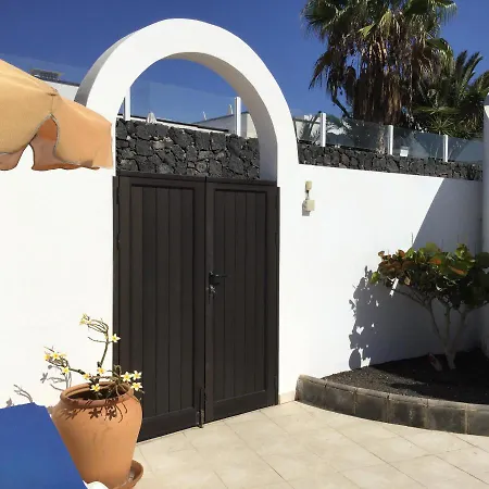 Sol Y Luna & Lanzarote Holidays - Heated Pool! Playa Blanca (Lanzarote)